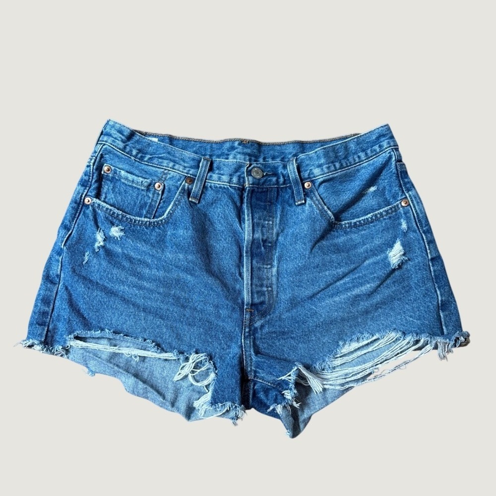 Levis 501 Original Shorts Women Blue Distressed High Rise SIZE 32
